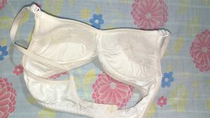 Vintage White Bra🌸