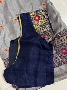 saree with stich blouse