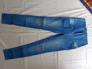 Ripped Women Jeans
