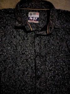 Patterned Men&#39;s Shirt