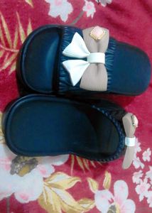 Cute Bow Accent Slides