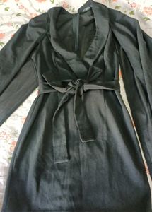 Black Party Dress With Open Sleeves