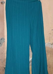 Stylish Nd Elegant Cord Set 💙