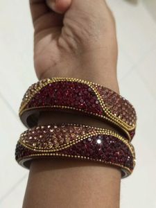 Sparkling Red &amp; Gold Bangles - Set of 2