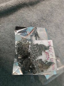 Earings