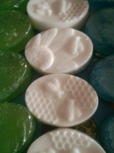 10 Organic Fruit Soaps @Rs500