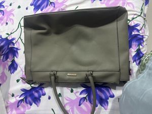 Elegant Tote Bag with laptop sleeve