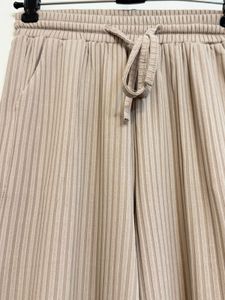 PLEATED TROUSER