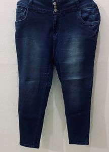 Stylish Dark Wash Denim Jeans