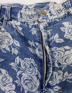 Pinteresty Floral Jeans