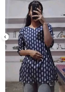 Women Short Kurta
