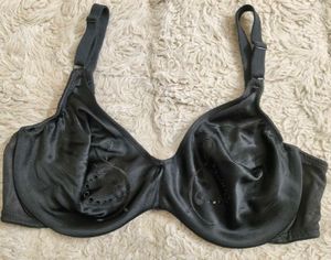 Elegant MaidenformLilyette Minimizer Black Bra