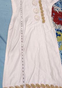 Stunning Pakistani classy Suit..