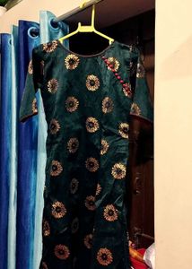 beautiful threads work suit with red duppata