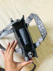 GUESS Handbag