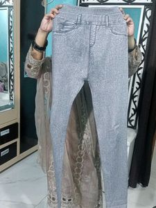 Gray Jeggings like new grey colour legging ❤️