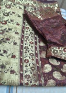 Saree With Blouse