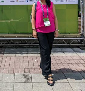 zink London branded pink sleeveless georgette top