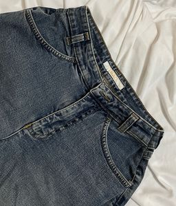 This Jeans Is Perfect