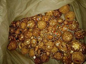 Big Ball Size Golden Beads Mix Material
