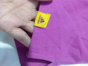 ADIDAS T-shirt