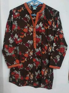Beautiful Floral Print Short Kurta Top