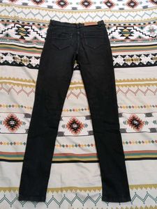 women&#39;s black jean