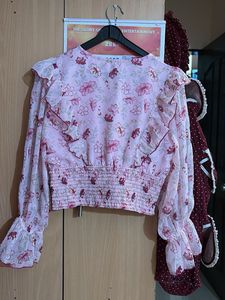 Floral Ruffle Crop Top