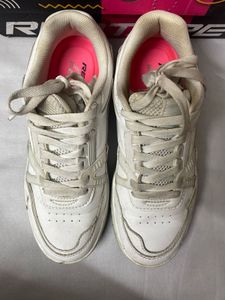 Red Tape Women Sneakers