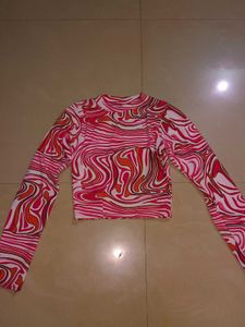 Swirl Print Long Sleeve Crop Top