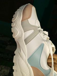 Trendy Pastel Colorblock Sneakers