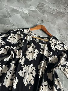 Unique Fit Top