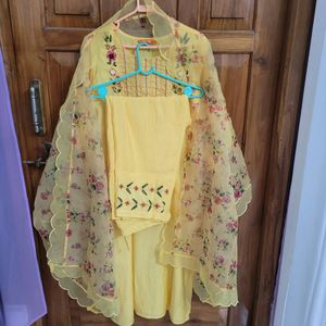 Indo Era Kurta Set