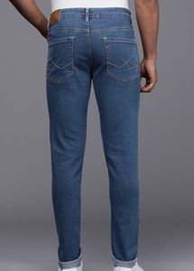 WROGN Men Denim Light Fade Stretchable CasualJeans