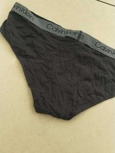 L Calvin Klein Underwear