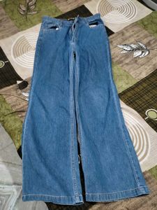 Flared Jeans 👖wasit 30 High Waisted Comfortable