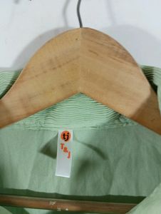 Fluorescent Green Plain Casual Top (Women)