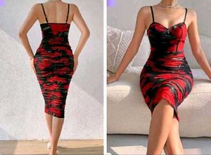 brand new(urbanic)Floral Bodycon Corset Midi Dress