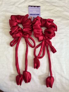 2-Piece Satin Scrunchie with Hanging Tulip– Elegan