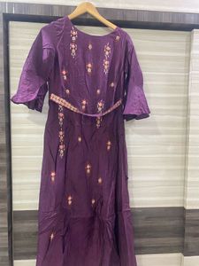 Elegant Purple Ethnic Gown