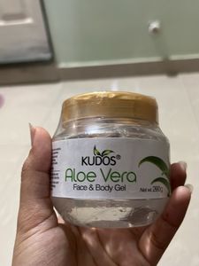 Fresh Aloe Vera Gel