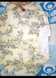 Floral Blouse with Lace Detail