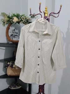 Light Town Shirt