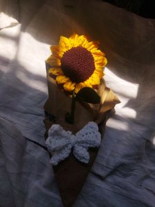 single sunflower bouquet