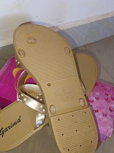Women Slippers👡.... Perfect For Everyday Use🦸‍♂️