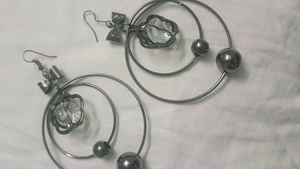 Earings