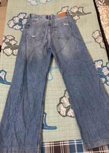 Bershka Straight/ Wide Jeans