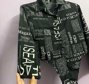Magazine Printed Top