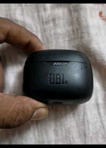 JBL Wireless Earbud Case