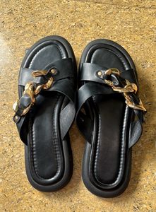 Women Black Slider With Golden Chain Details